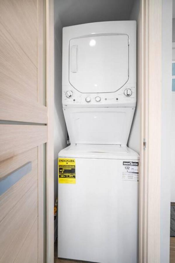 アトランティックシティーUnit 3 European Style King Size Bed Stockton Collegeアパートメント エクステリア 写真